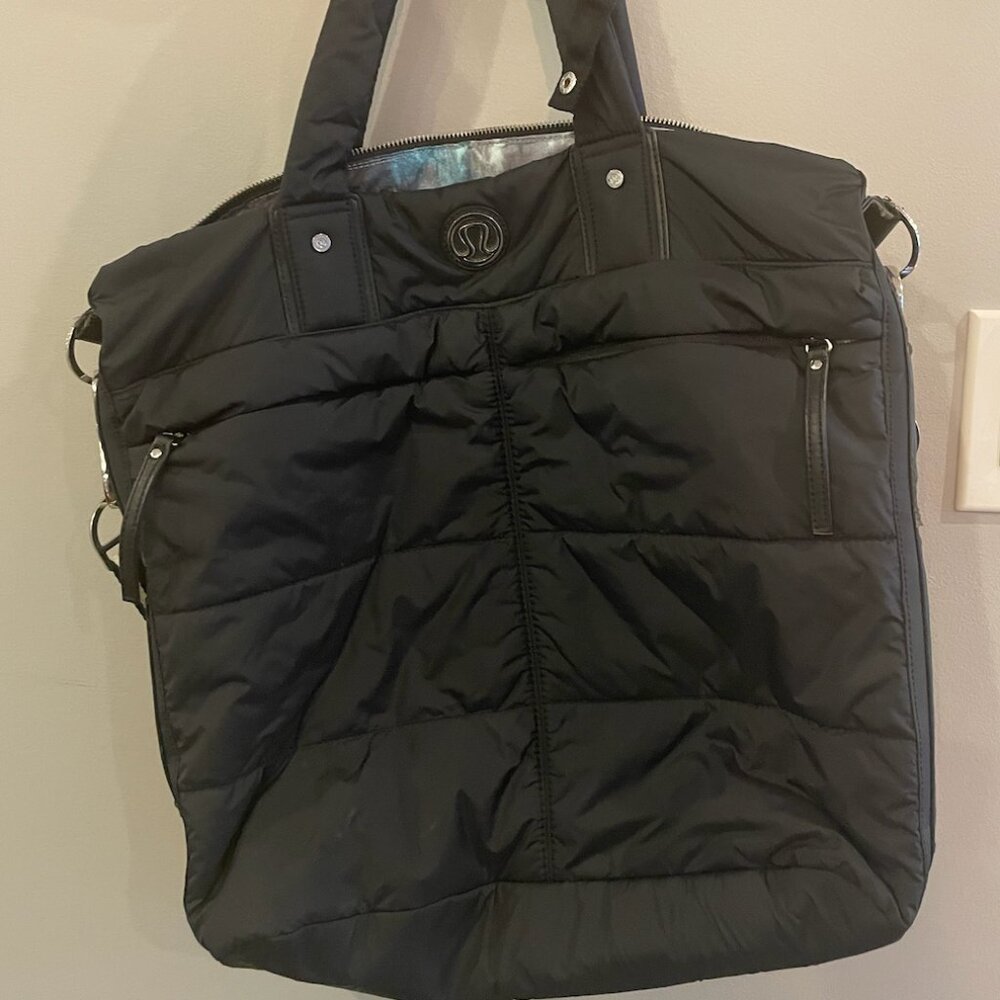 Lululemon bag